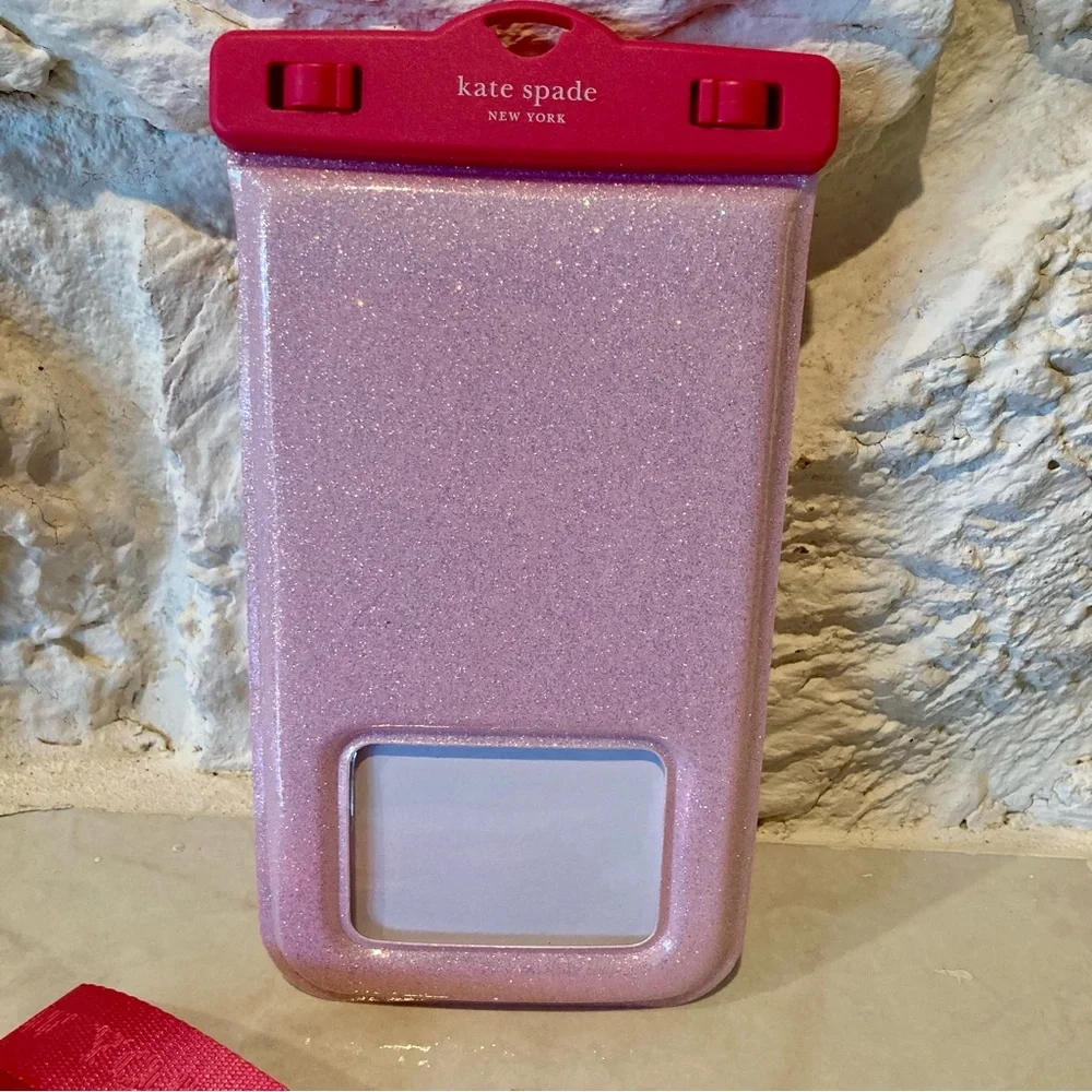 NIB Kate Spade New York IP68 Floating Waterproof Phone Pouch in glitter pink
